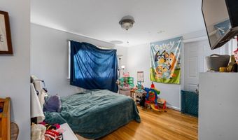 160 Brook Dr, Andover, NJ 07801