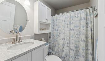 19 Canterbury, Cape May Court House, NJ 08210