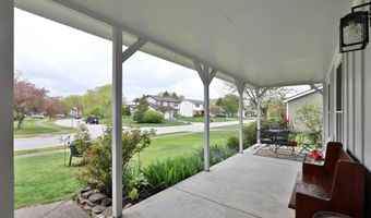238 Leighway Dr, Westerville, OH 43081
