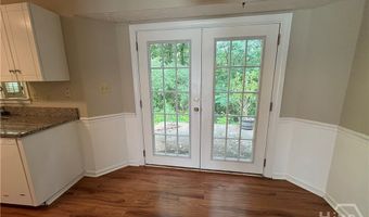 130 Beth Ct, Athens, GA 30605