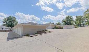 14 Iowa St. B2, Arnolds Park, IA 51331