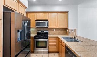 500 N Willowbrook Ave L6, Compton, CA 90220