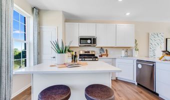 2262 Stonegate Rd, Algonquin, IL 60102