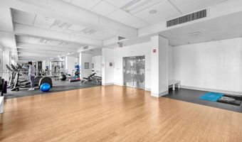 2801 NE 183rd St 508W, Aventura, FL 33160