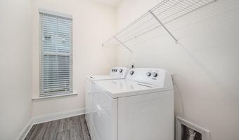 80 Nailsworth St, Angier, NC 27501