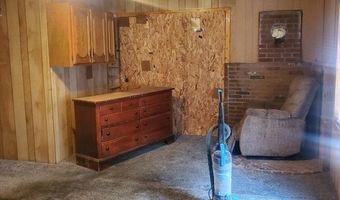 195 Orange St, Athol, MA 01331