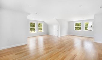 55 Dolphin Ave, Jamestown, RI 02835