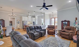 221 Lost Oak Ln, Brandon, MS 39047