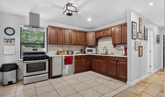 4266 MCGEE Rd, Benton, AR 72019