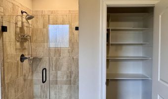 9265 Natures Trl, Biloxi, MS 39532