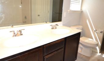 2641 Chapel Creek Dr, Benton, AR 72223