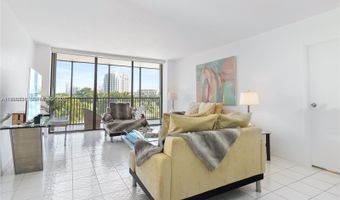 20379 W Country Club Dr 536, Aventura, FL 33180