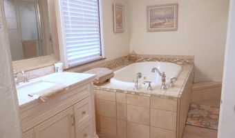 404 408 W 3rd St, Capitan, NM 88316