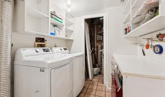 7213 SWANSONG Way, Bethesda, MD 20817