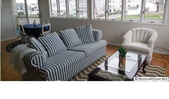 7 Lincoln Ave, Avon By The Sea, NJ 07717