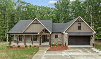 2589 Northmont Lake Dr, Asheboro, NC 27205