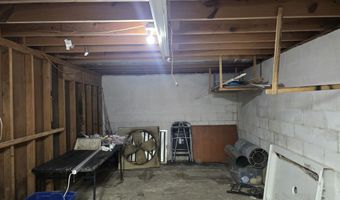 1800 White Dr, Batesville, AR 72501