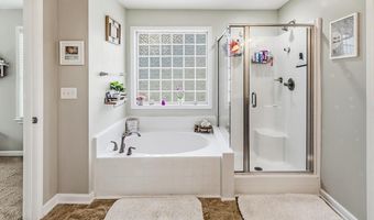 235 Castleton Cir, Boiling Springs, SC 29316