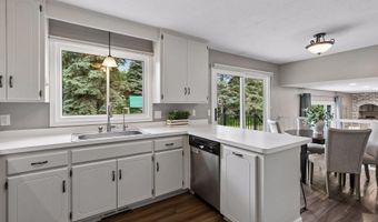 14945 Dundee Ave, Apple Valley, MN 55124