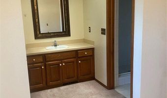 1732 Lionsgate Cir, Bethany, OK 73008