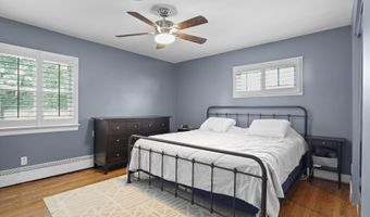 4534 LA SALLE Ave, Alexandria, VA 22304