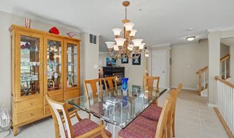 5022 BARBOUR Dr B, Alexandria, VA 22304