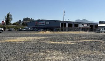 1943 30TH St, Springfield, OR 97478