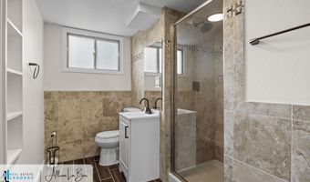 3250 E 12th St, Casper, WY 82609