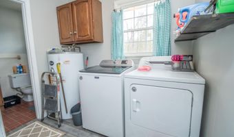 1104 Short Hollow Rd, Beattyville, KY 41311