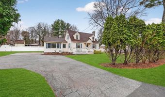 69 S Airmont Rd, Airmont, NY 10901