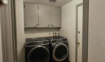 1999 Columbus Pl SE, Albany, OR 97322