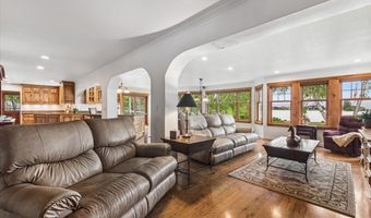 225 Siderius Ln, Bigfork, MT 59911