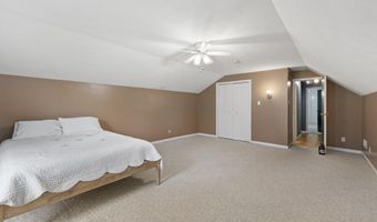 74 Muncy Ln, Ashland, KY 41102