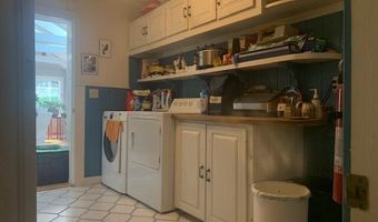 48 13th St, Bangor, ME 04401