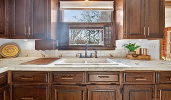 813 E GRANT St, Appleton, WI 54911