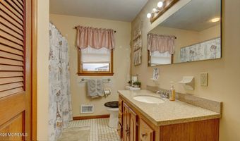 1508 Longboat Ave, Beachwood, NJ 08722