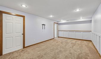 4203 SW Elm Ct, Ankeny, IA 50023