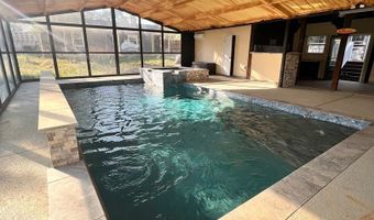 166 Big Oak Dr, Adkins, TX 78101