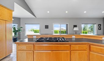 36608 N 140 Pr NW, Benton City, WA 99320