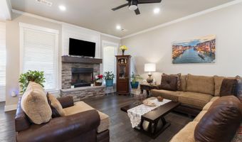 7424 Northwood Dr, Benton, AR 72019