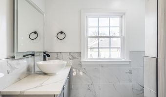 525 N Main St, Allentown, PA 18104