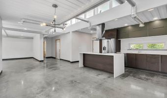 5520 W Cedar Crest Ct, Appleton, WI 54914