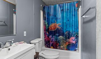 142 Hutton Ln, Bean Station, TN 37708