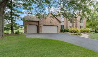 420 Fairway View Dr, Algonquin, IL 60102