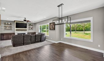 1150 Cardinal Dr, Polk City, IA 50226