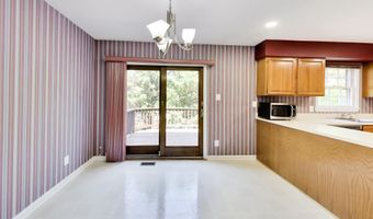 6619 IRVIN Pl, Alexandria, VA 22312