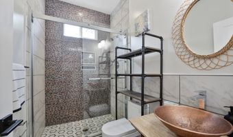 2806 FRANKLIN St NE, Washington, DC 20018