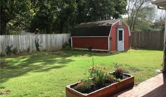 310 Old Forge Dr, Bentonville, AR 72712