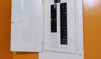 561 County Road 800, Blue Mountain, MS 38610