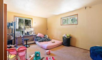 714 Scenic Dr, Albany, OR 97321